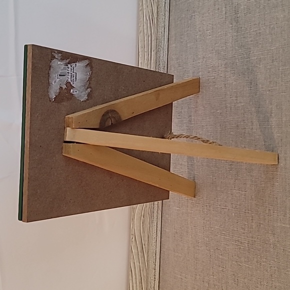 Merry Christmas Easel Sign - Picture 2 of 2